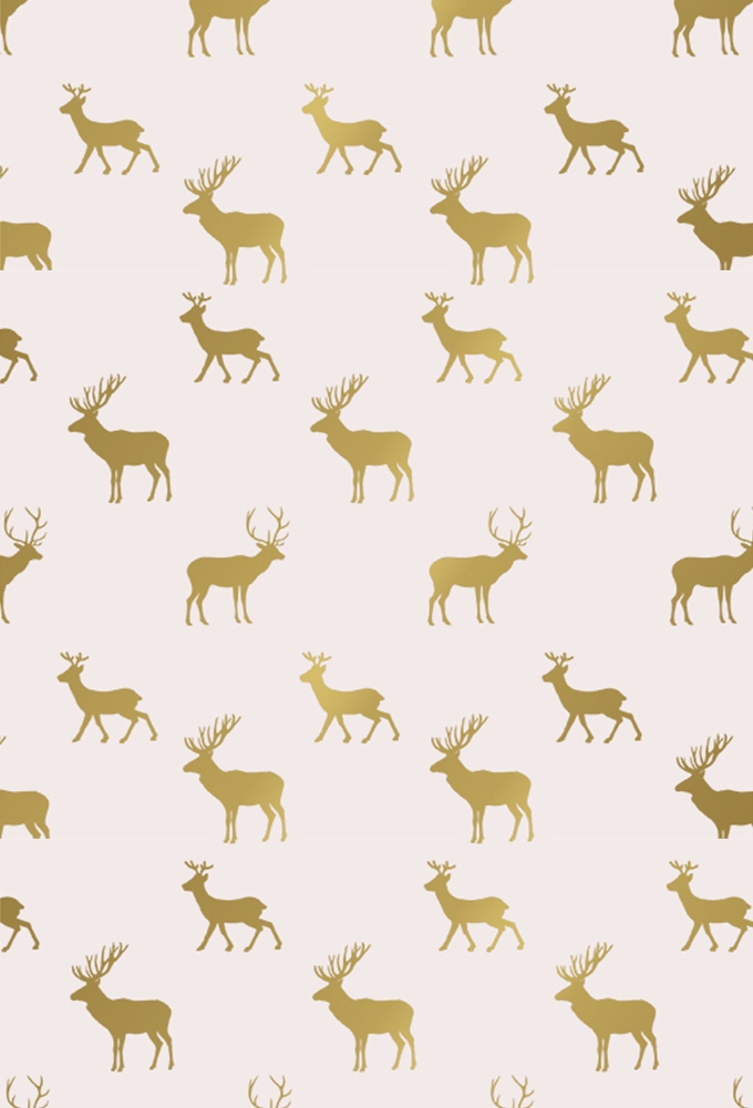 Kerstpapier Coated graceful deer creme & goud 70cm x 200meter