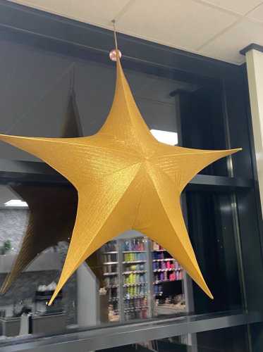 Decoratie Pionbino Stars Goud Groot 135cm doorsnee Met Koord 1stuks