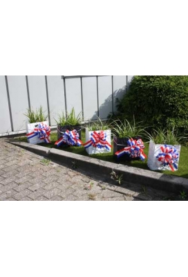 Strik Nederland Rood.Wit.Blauw Doorsnee 27cm lint 6.8cm 1stuks