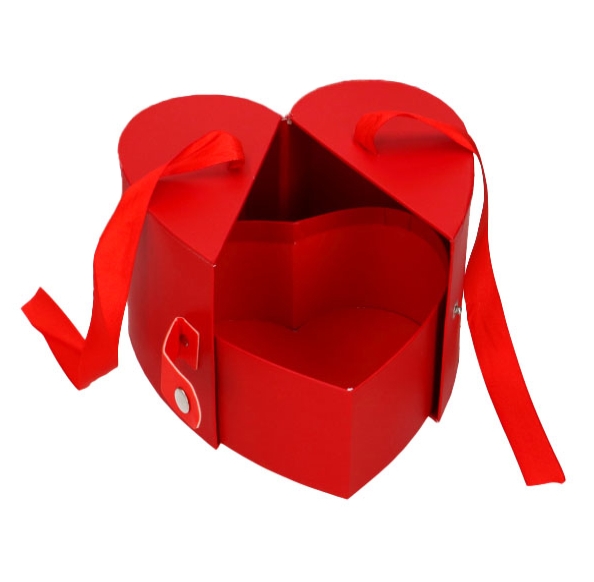 Flowerbox Koffer Hartje Rood Met Sluiting & Lint 1 stuk