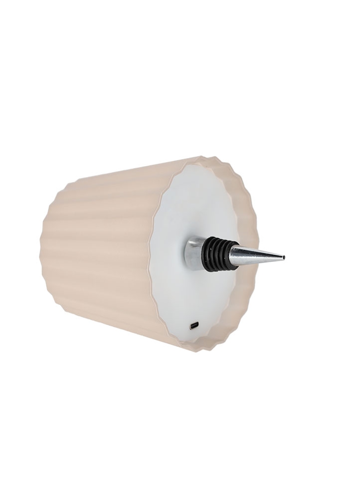 Jens Living Led Fles Lamp Ribbel Taupe 11.2x11.2x14.5cm 1stuks Jens Living Led Fles Lamp Ribbel Taupe 11.2x11.2x14.5cm 1stuks