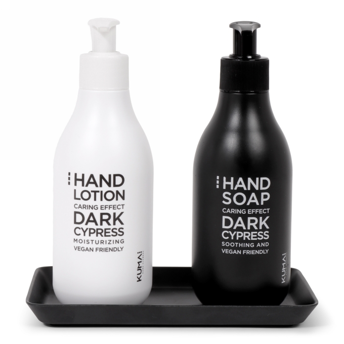 Kumai Dark Cypress Giftbox Handzeep & Handlotion & Trayl 1stuks Kumai Dark Cypress Giftbox Handzeep & Handlotion & Trayl 1stuks