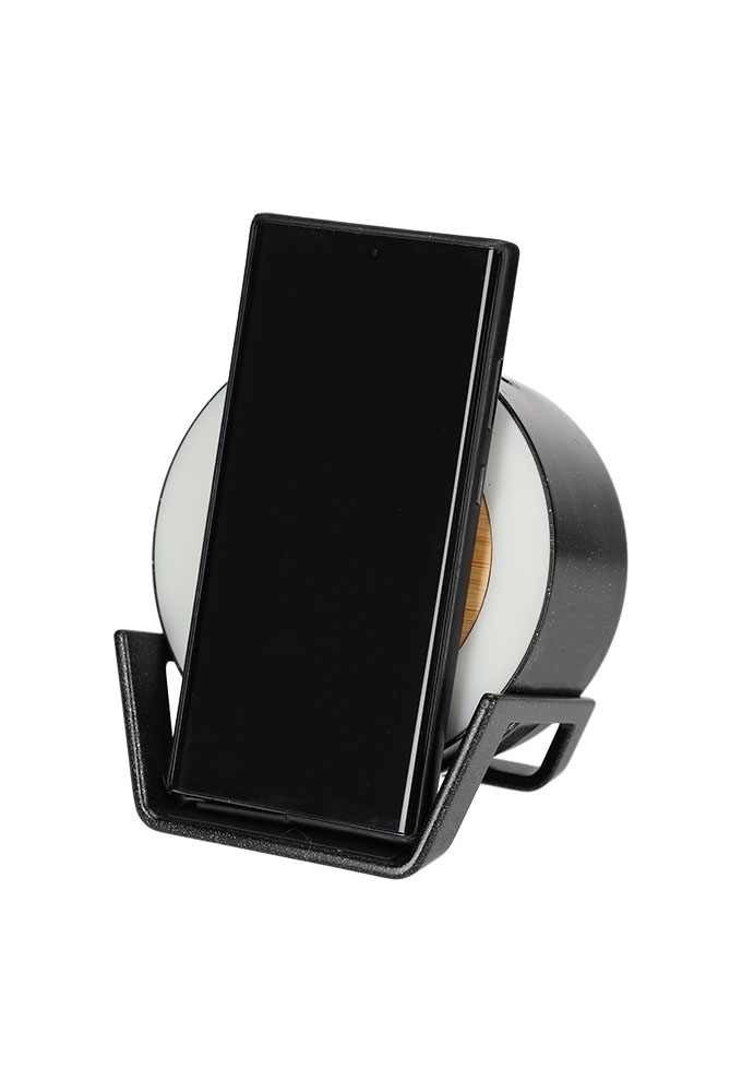 Brainz Led Charger Speaker Vic Wheatstraw Zwart 13.8x11.5x12.6cm 1stuk