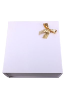 Luxe Strikje Satijn Goud & Plakker 6x5cm 200stuks lint 1.5cm Luxe Strikje Satijn Goud & Plakker 6x5cm 200stuks lint 1.5cm