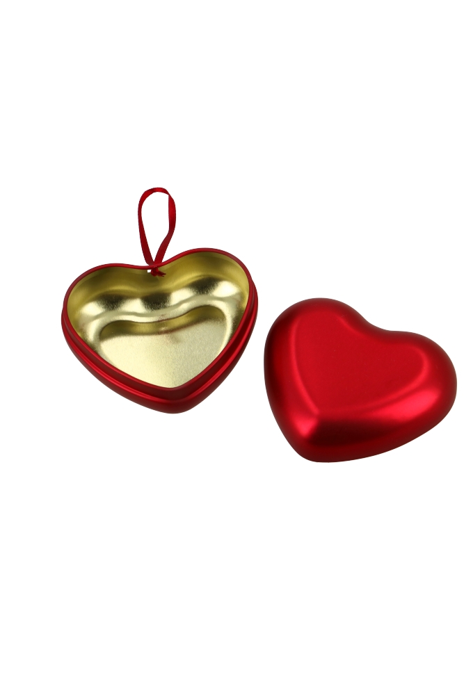 Blikken Hartje Met Hanger 9x7.8x4cm 24stuks Blikken Hartje Met Hanger 9x7.8x4cm 24stuks