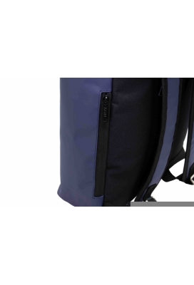 All Weather Rugzak Vasad Donker Blauw 29x12x53cm 1stuks OP IS OP