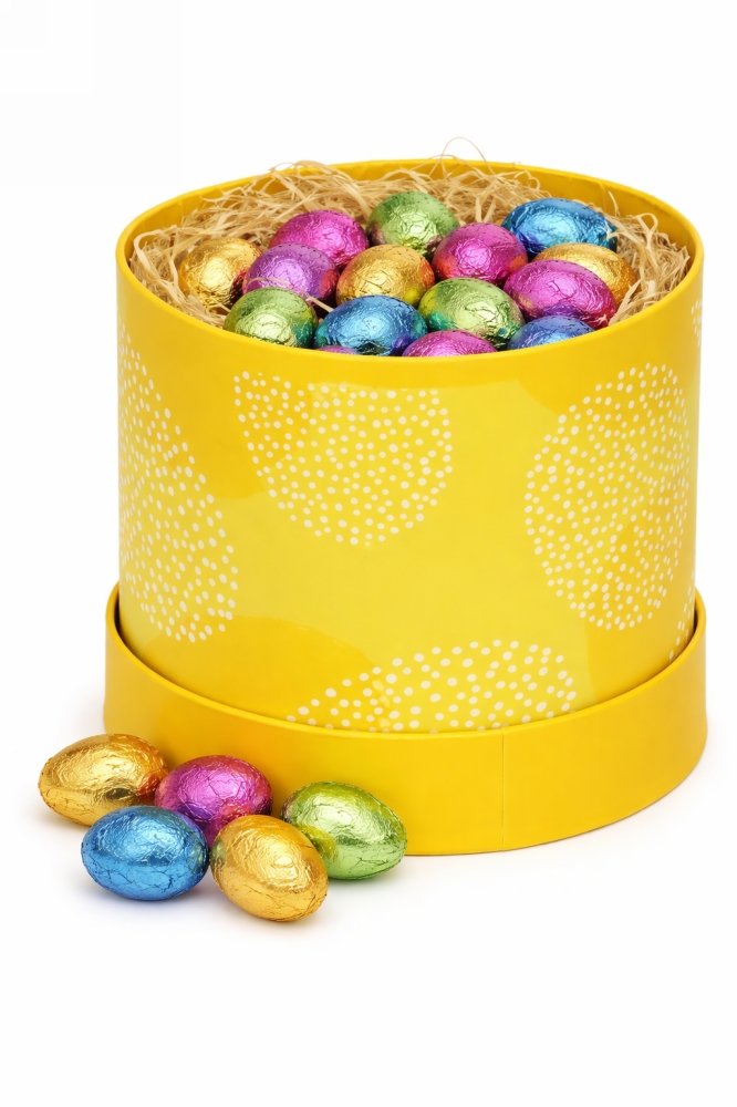 Paasdoosje Paasei Wit Geel Met Deksel 12.5x12cm 1stuks