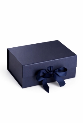 Luxueuze Magneetdozen Diamond & Satijn Navy 22x16x9.5cm 12stuks