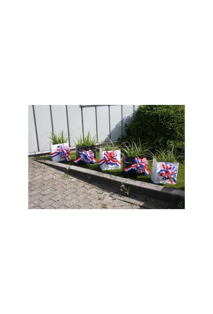 Strik Nederland Rood.Wit.Blauw Doorsnee 27cm lint 6.8cm 1stuks