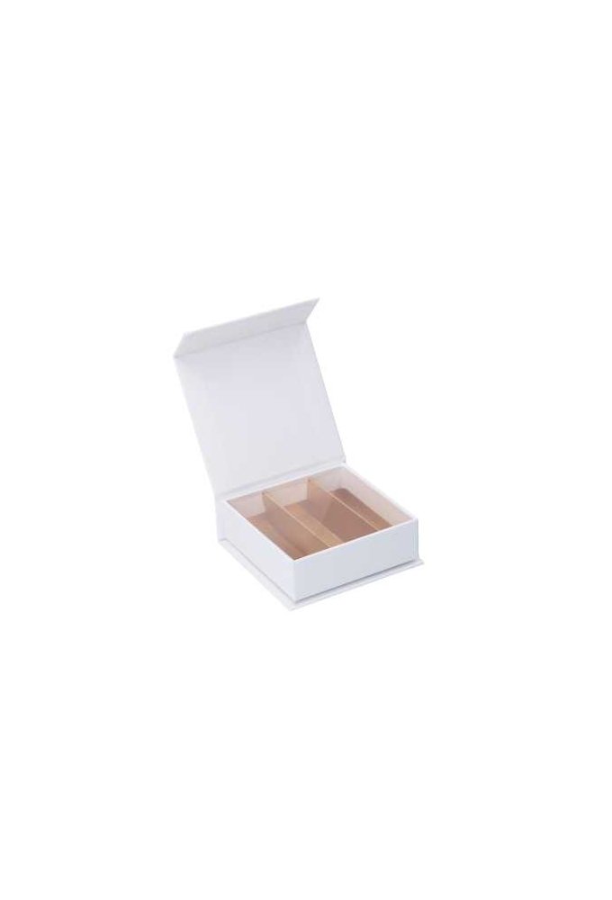 Magneet Bonbondoosjes Mat Wit 9 Bonbons 9.6x9.6x3cm 9stuks