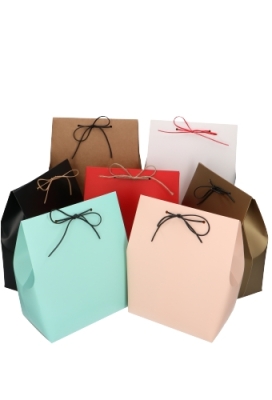 Kadozakjes Borgo Rood Met Plakstrip & Lint 18x11.5x24.5cm FSC® 10stuks