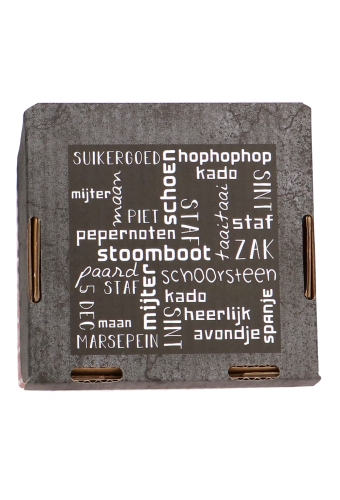 Sintgeschenkdoos Sint schoorsteen 15x15x36cm 15stuks OP IS OP