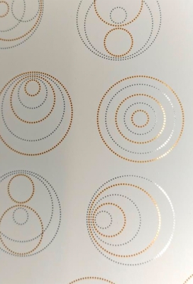 Kadopapier Ivory Gold Circles Metallic 50cm x 150meter