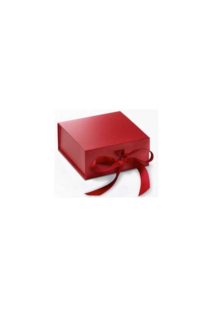 Luxueuze Magneetdozen Diamond & Satijn Rood 9.5x11x4.5cm 12st OP IS OP