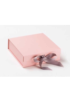 Luxueuze Magneetdozen Diamond & Satijn Roze Mat 20.5x21.5x6cm 12stuks