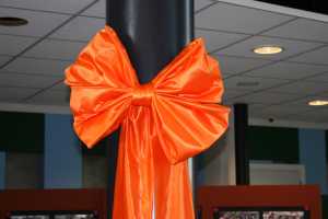 Decoratie Strik Oranje 50x35+80cm Lint 18cm extra 50cm Lint