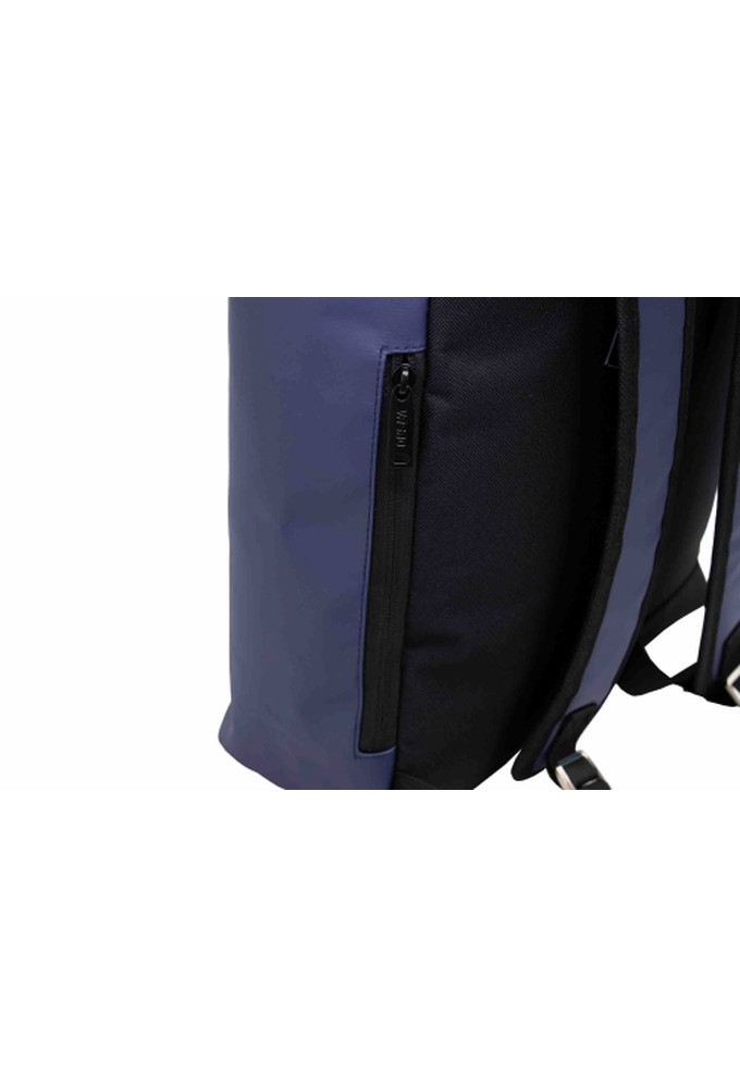 All Weather Rugzak Vasad Donker Blauw 29x12x53cm 1stuks OP IS OP