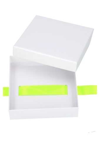 Luxe Geschenkdoos & Lintgleuf Wit Glans Bilbao 14.5x14.5x4cm 10stuks