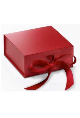 Luxueuze Magneetdozen Diamond & Satijn Rood 9.5x11x4.5cm 12st OP IS OP