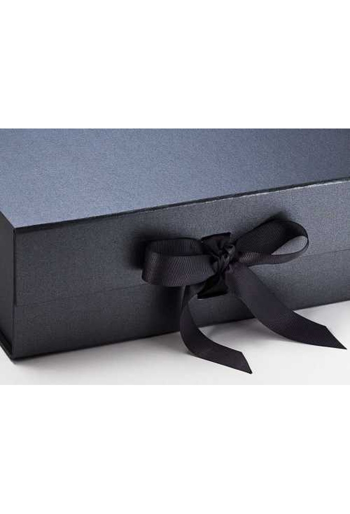 Luxueuze Magneetdozen Diamond & Satijn Tinnenmat 31.5x23.5x10.5cm 12st