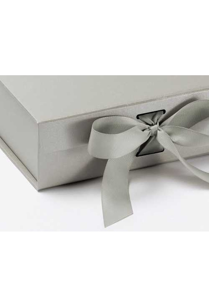 Luxueuze Magneetdozen Diamond & Satijn Zilver Mat 20.5x21.5x6cm 12st