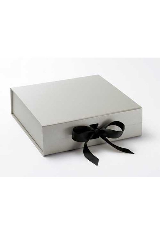 Luxueuze Magneetdozen Diamond & Satijn Zilver Mat 28.5x29x8.7cm 12st