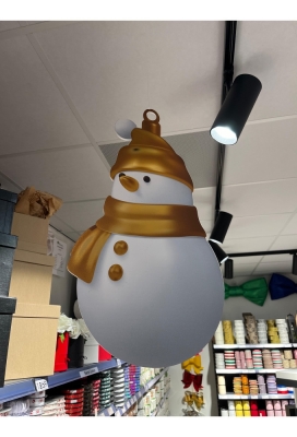 Decoratie Grote Etalage Sneeuwman Met Gouden Sjaal 31x56cm 1 stuk