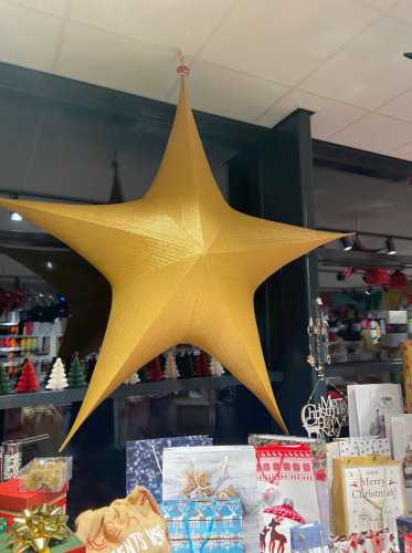 Decoratie Pionbino Stars Goud Xl Groot 180cm doorsnee Met Koord 1stuks