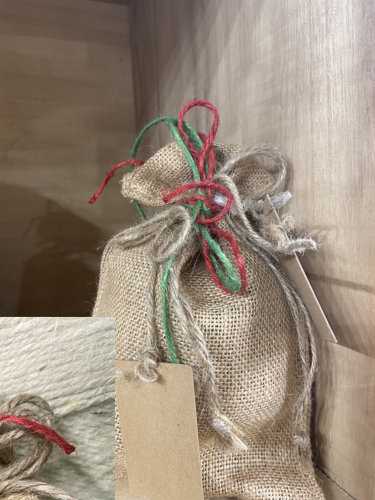 Jutezak Onbedrukt Klein Met Koord 15x25cm 25stuks