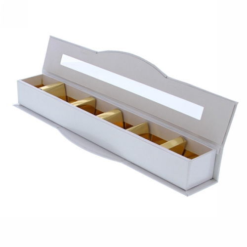 Geschenkdoosje Venster 6 pralines langwerpig wit 28.5x5.5x4cm 20stuks