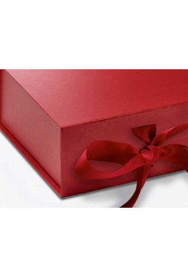 Luxueuze Magneetdozen Diamond & Satijn Rood 9.5x11x4.5cm 12st OP IS OP