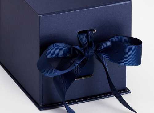 Luxueuze Magneetdozen Diamond & Satijn Navy 11.5x11.5x11.5cm 12stuks