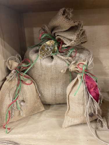 Jutezak Onbedrukt Groot Met Koord 30x40cm 25stuks