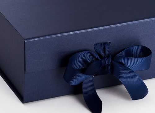 Luxueuze Magneetdozen Diamond & Satijn Navy 22x16x9.5cm 12stuks