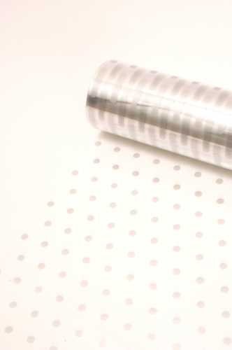 Cadeaufolie Transparant Zilveren Dots 70cm x 50meter 35my