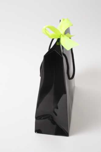 Kadotasje Sora Zwart Glans Met Koord & Lintgleuf 23x9x23cm 10stuks